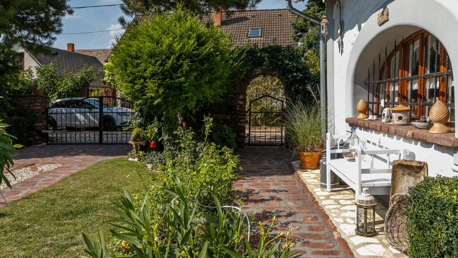 Rarity in the Balaton highlands: Luxurious farmhouse, lovingly renovated – bei Kővágóörs, photo 19 of 116