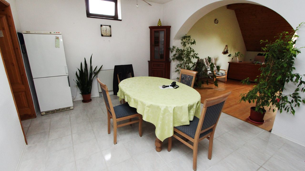 (AA) Single-family house with separate business premises in the center – Keszthely, photo 6 of 16