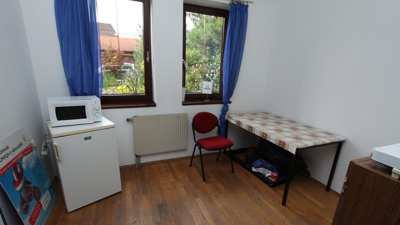 (AA) Single-family house with separate business premises in the center – Keszthely, photo 10 of 16