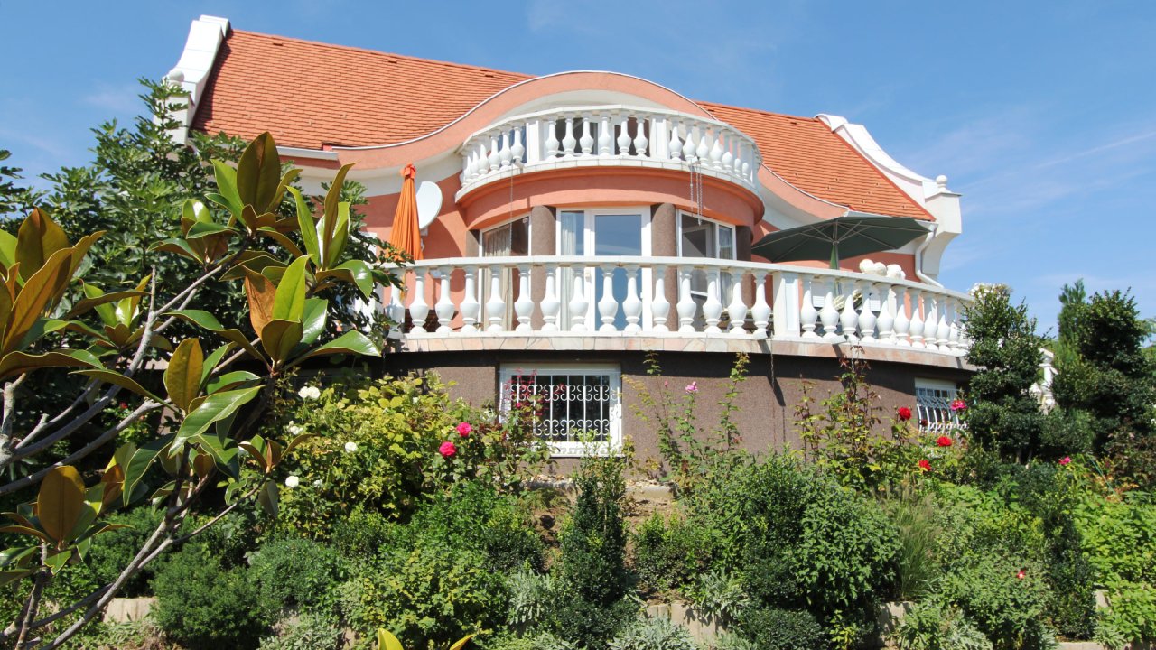 (AAA) hangulatos villa, kilátással a Balatonra és a golfpályára – bei Hévíz, 9/47. kép