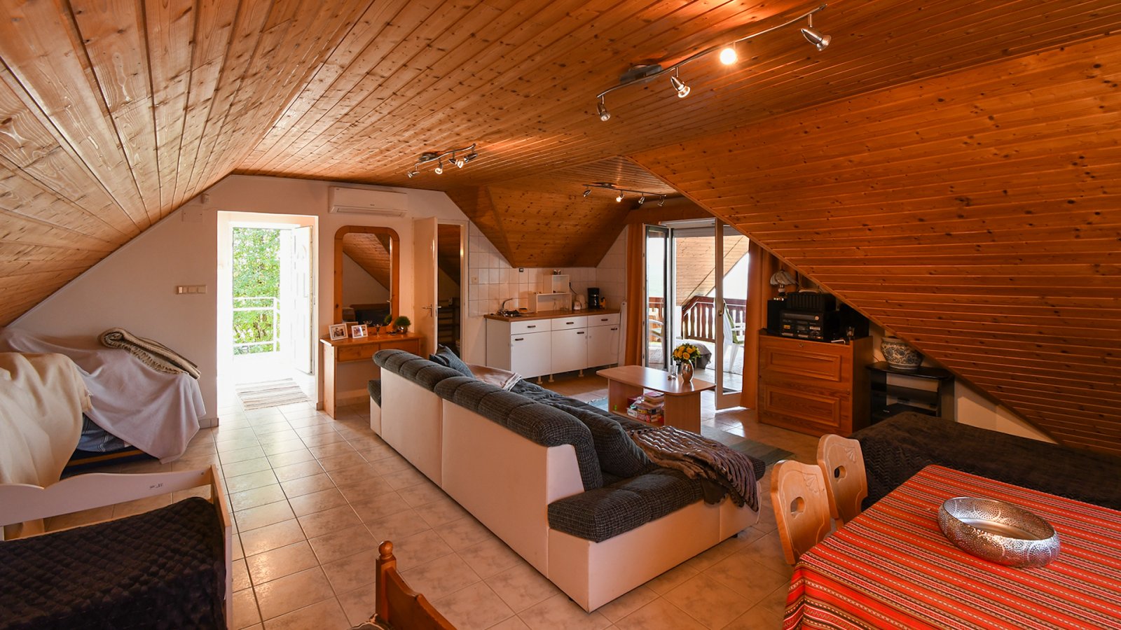 Landhaus in diskreter Lage mit Panoramablick bei Heviz (AAA) – Rezi, Bild 37 von 43