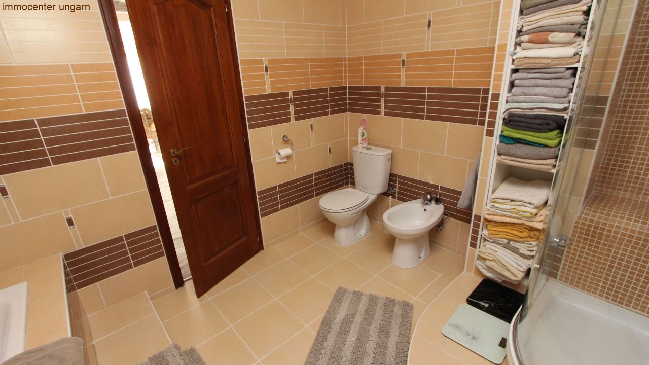 (AA) nice and cozy house with distant views – bei Heviz, photo 21 of 38