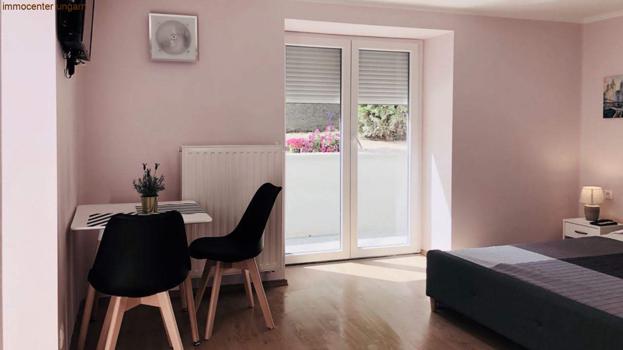 Renoviertes Mehrfamilienhaus mit 7 Wohneinheiten in Héviz – Hévíz, Bild 17 von 28