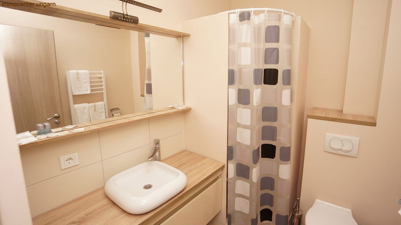 (AA) Stilvolles Apartmenthaus in Héviz, Bild 9 von 22
