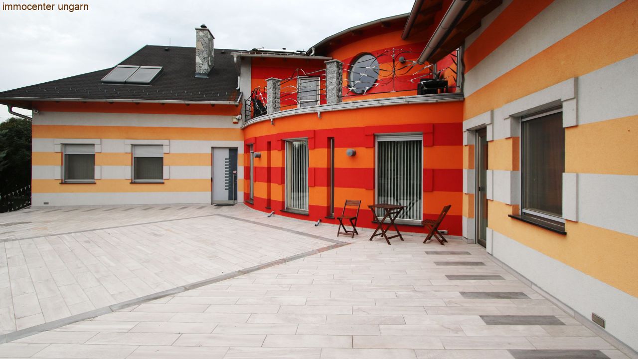 (AA) Extravagantes und großzügiges Anwesen in Seenähe – Balatonszemes, Bild 3 von 26
