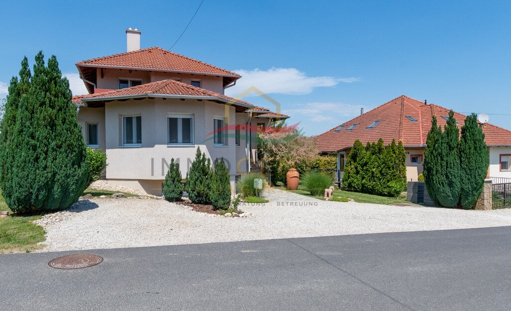 (AAA) Ein tolles Landhaus in excellenter Lage mit Gästezimmer – bei Héviz, Bild 2 von 56
