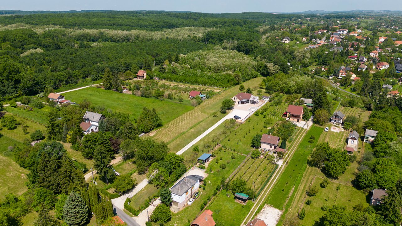 AAA: nagy családi ház nagy telekkel és nagyszerű kilátással – Zalakaros, 54/54. kép