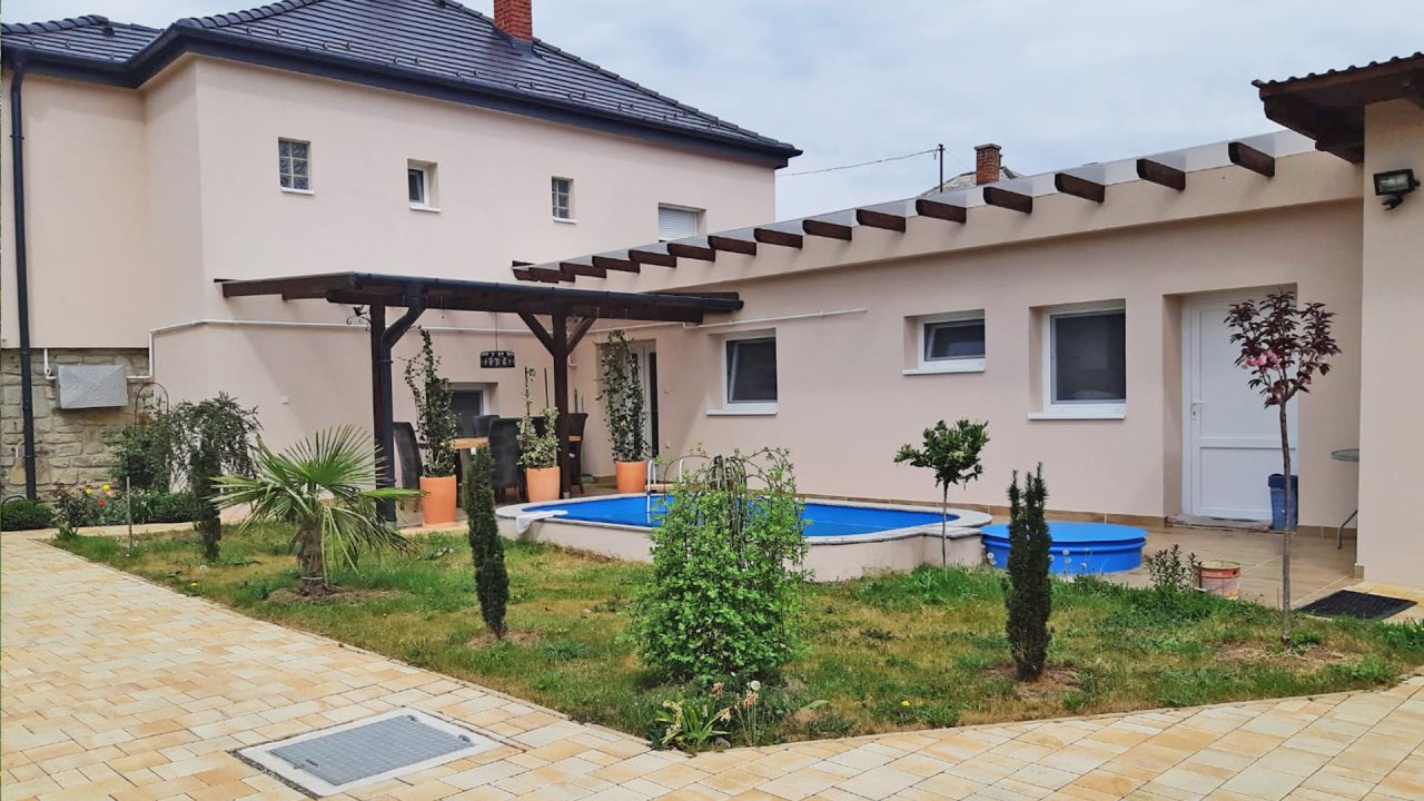 (AAA) Einfamilienhaus mit Pool in ruhiger Straße von Héviz – Hévíz, Bild 4 von 33