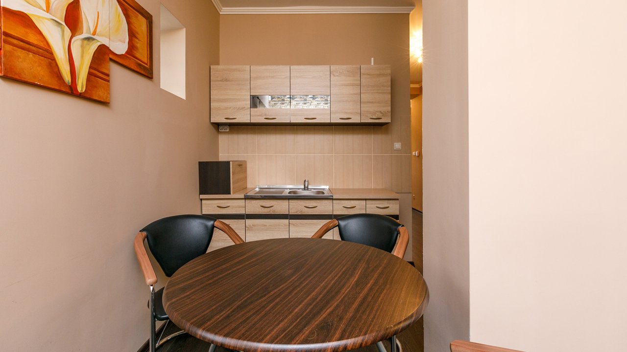(AAA) Einfamilienhaus mit Pool in ruhiger Straße von Héviz – Hévíz, Bild 25 von 33