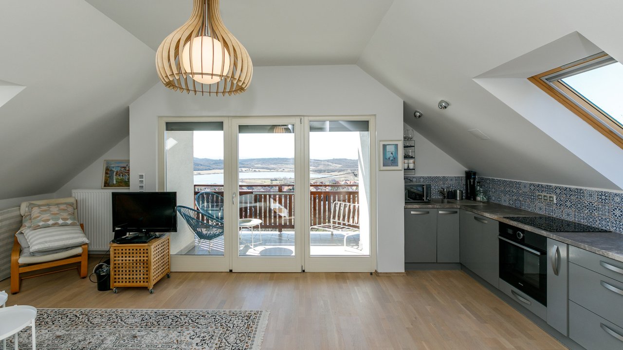 AAA: Wunderschönes Einfamilienhaus mit Panoramablick auf den Plattensee – Tihany, Bild 49 von 67