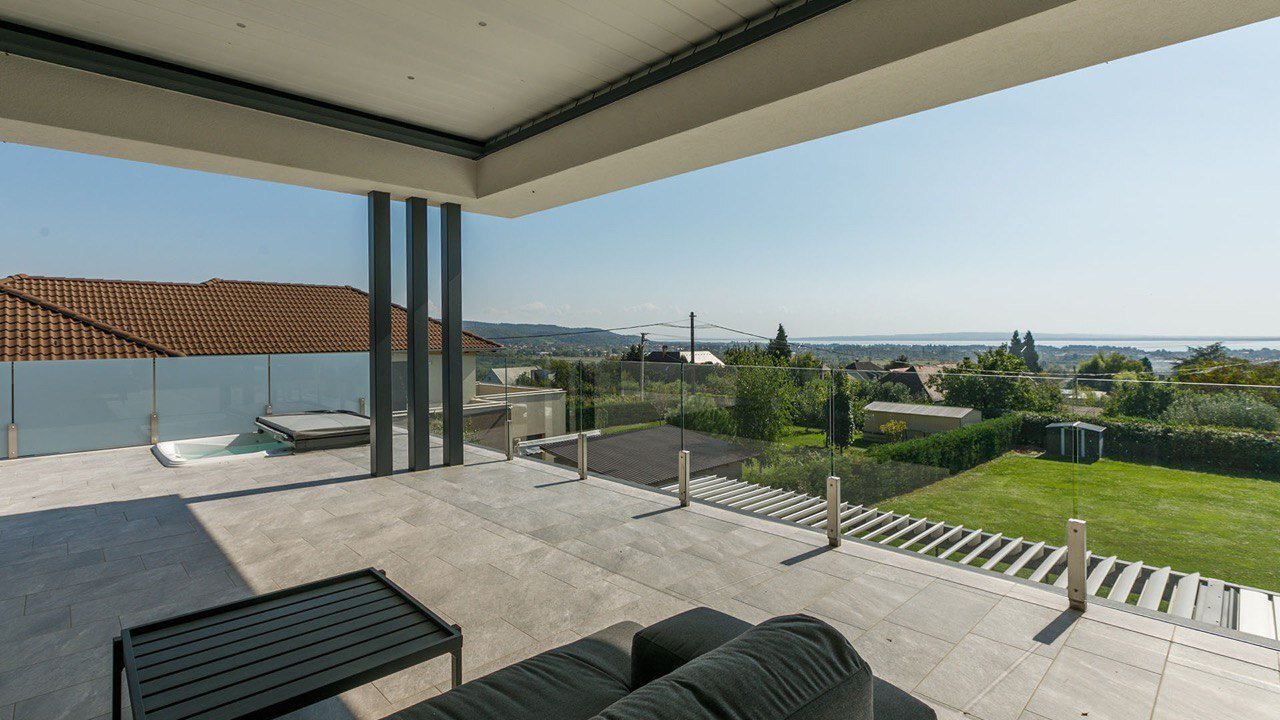 Kivételes új, tóra néző villa a Balaton északi partján – Cserszegtomaj, 3/49. kép