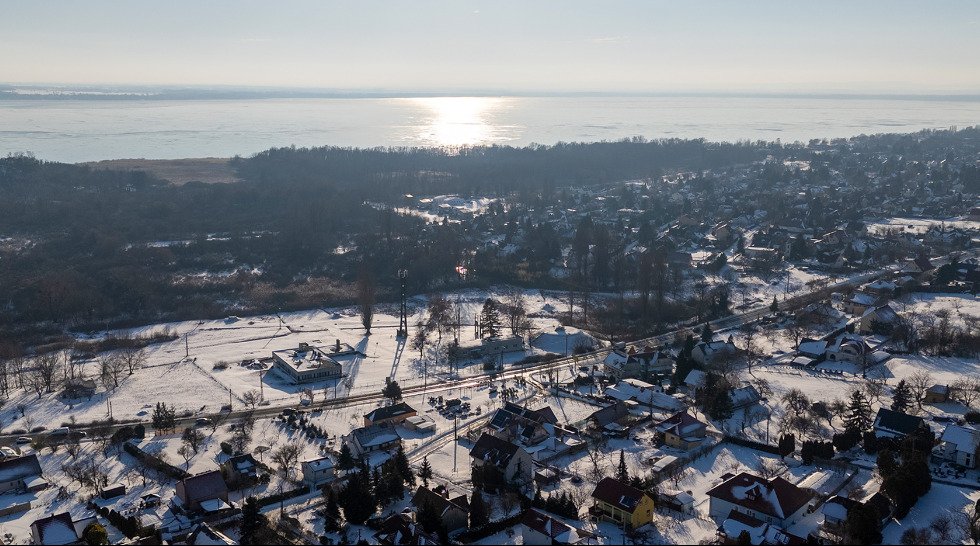 Családi ház időtlen panorámával – Vonyarcvashegy, 18/19. kép