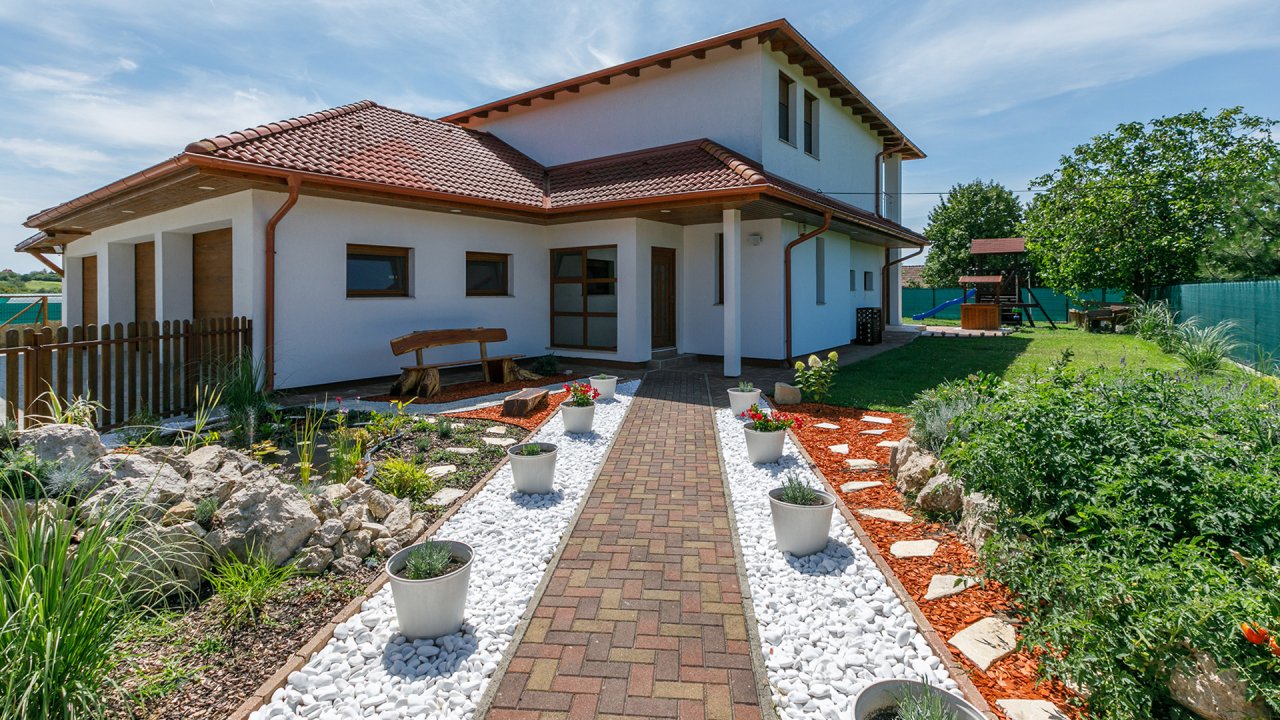 (AAA) ruime woning met uitzicht op het Balatonmeer – Cserszegtomaj, foto 1 van 52