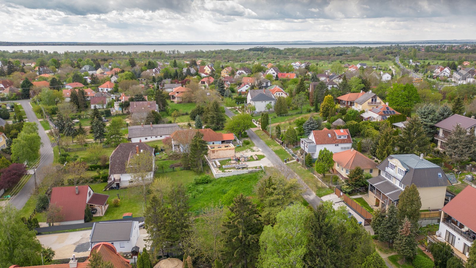 (AAA) Groot herenhuis met Balaton-panorama en zakelijke mogelijkheden – Balatongyörök, foto 7 van 54