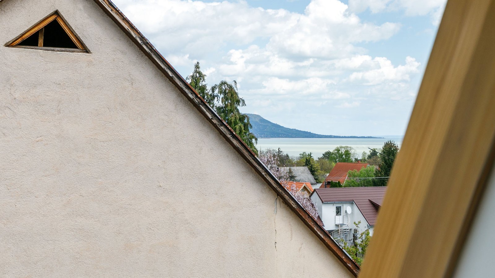 (AAA) Groot herenhuis met Balaton-panorama en zakelijke mogelijkheden – Balatongyörök, foto 54 van 54