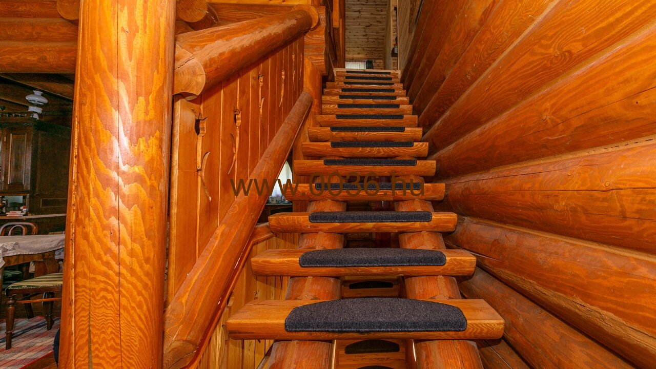 immocenter-ungarn-haus-kaufen-33563-treppe1, 29/42. kép