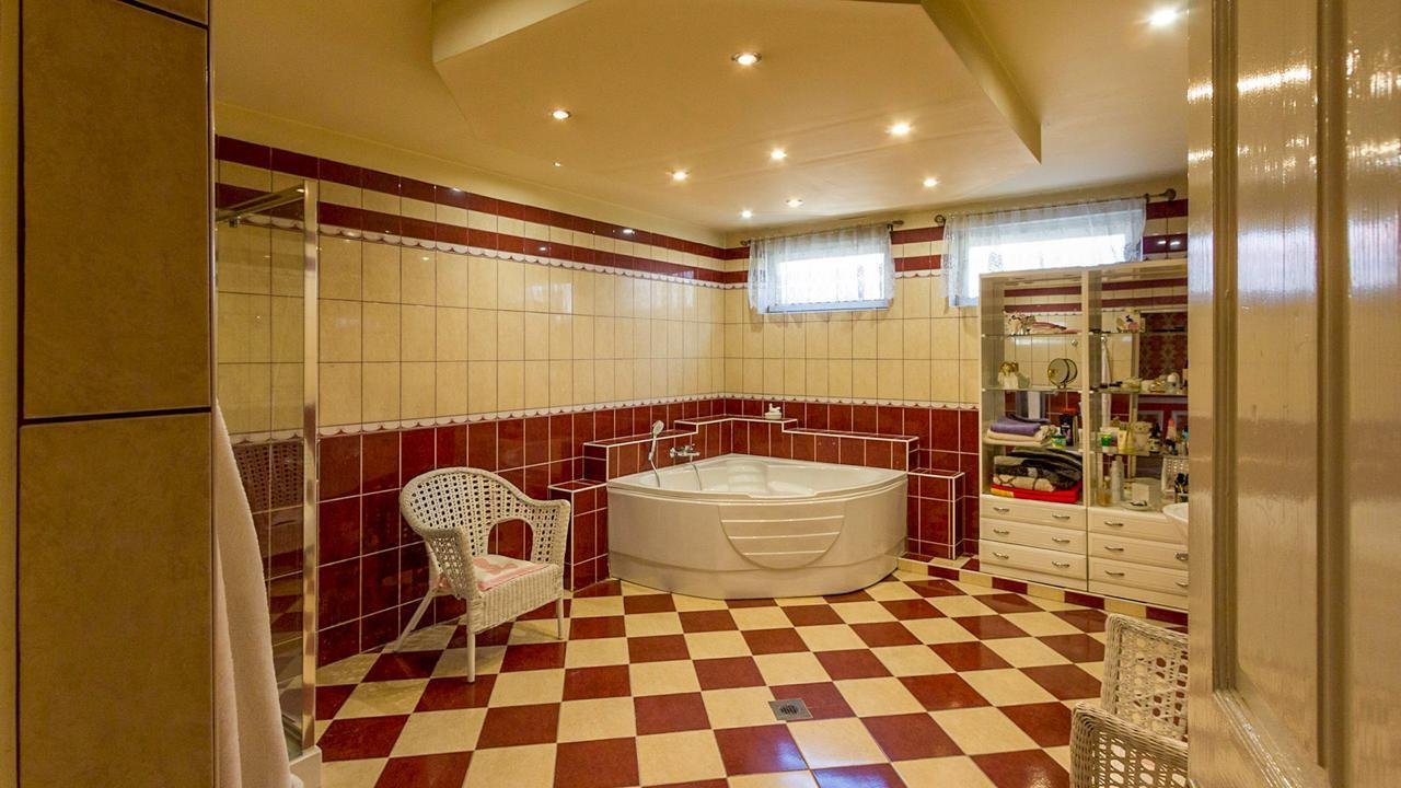 (AAA) Spektakuläre Villa für den individuellen Geschmack! – Tapolca, photo 23 of 36