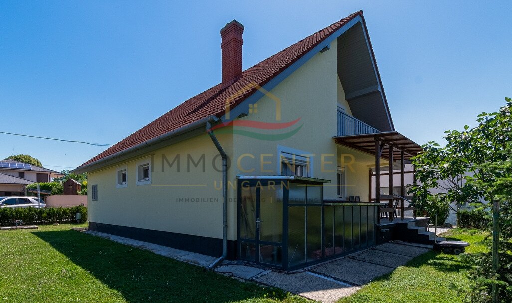 (AAA) Hervorragende Gelegenheit- Einfamilienhaus in Seenähe auf einem wunderschön angelegten Grundstück – Gyenesdiás, Bild 6 von 31