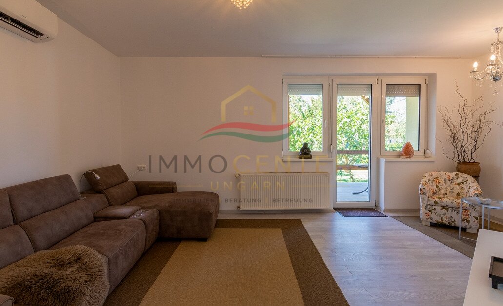 (AAA) Hervorragende Gelegenheit- Einfamilienhaus in Seenähe auf einem wunderschön angelegten Grundstück – Gyenesdiás, Bild 9 von 31