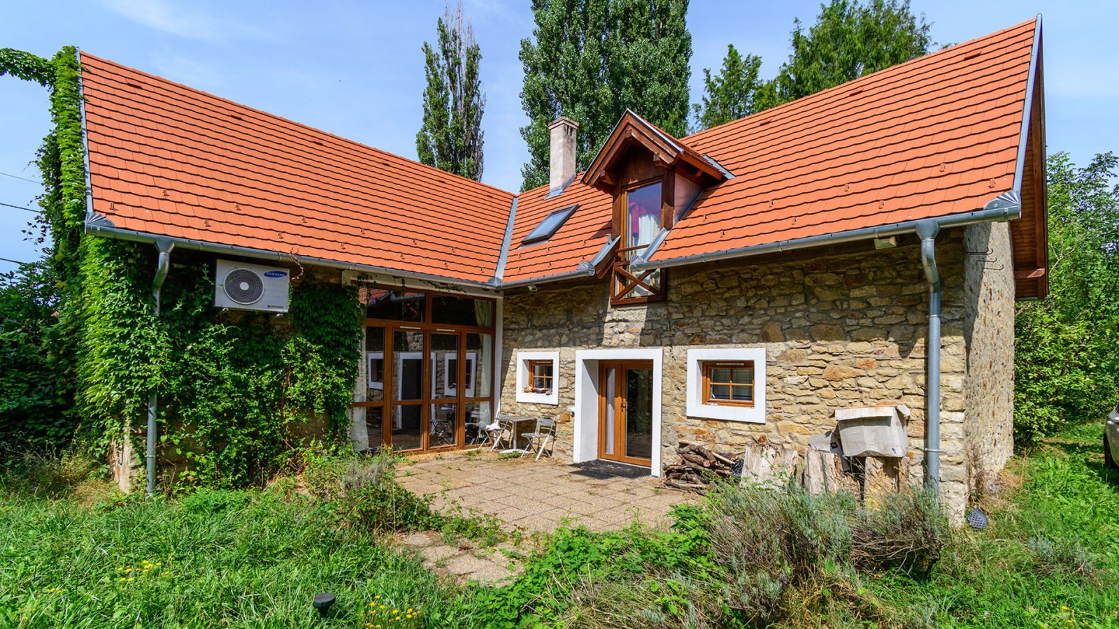 (AAA) Außergewöhnliches Landhaus mit historischem Flair / Mietkauf möglich – bei Héviz, Bild 1 von 45
