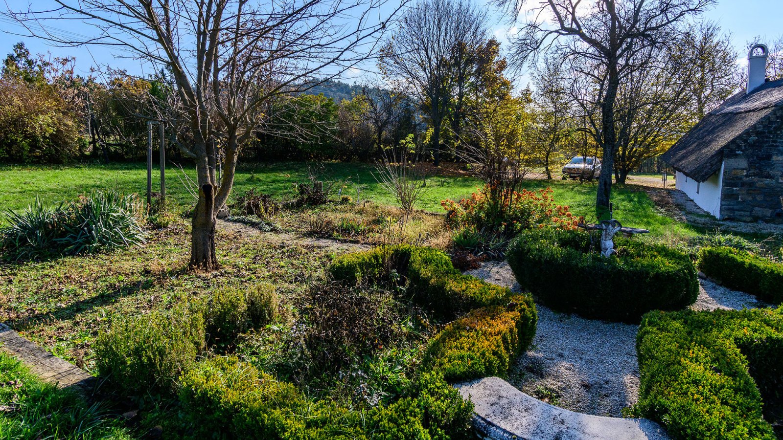 Außergewöhnliches, diskretes Anwesen im traditionellen Stil mit Panormablick und großem Grundstück am Nordufer des Balaton (AAA-33768) – bei Gyenesdiás, Bild 26 von 71