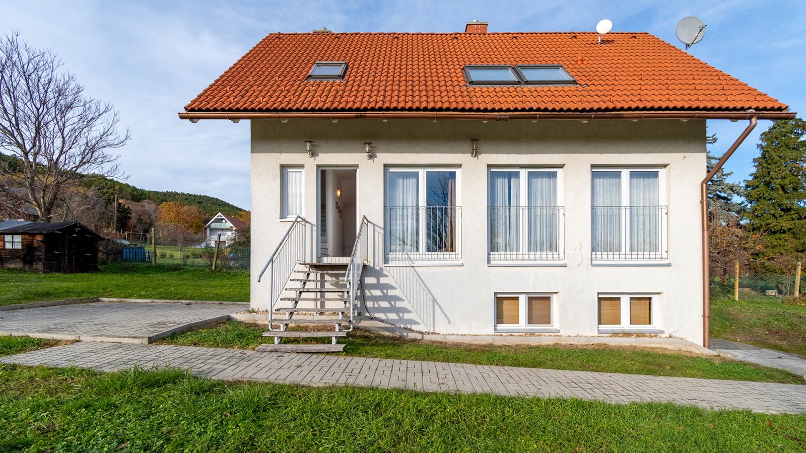 (AAA) Solides, helles Apartmenthaus in sehr guter Lage – Balatongyörök, Bild 7 von 46