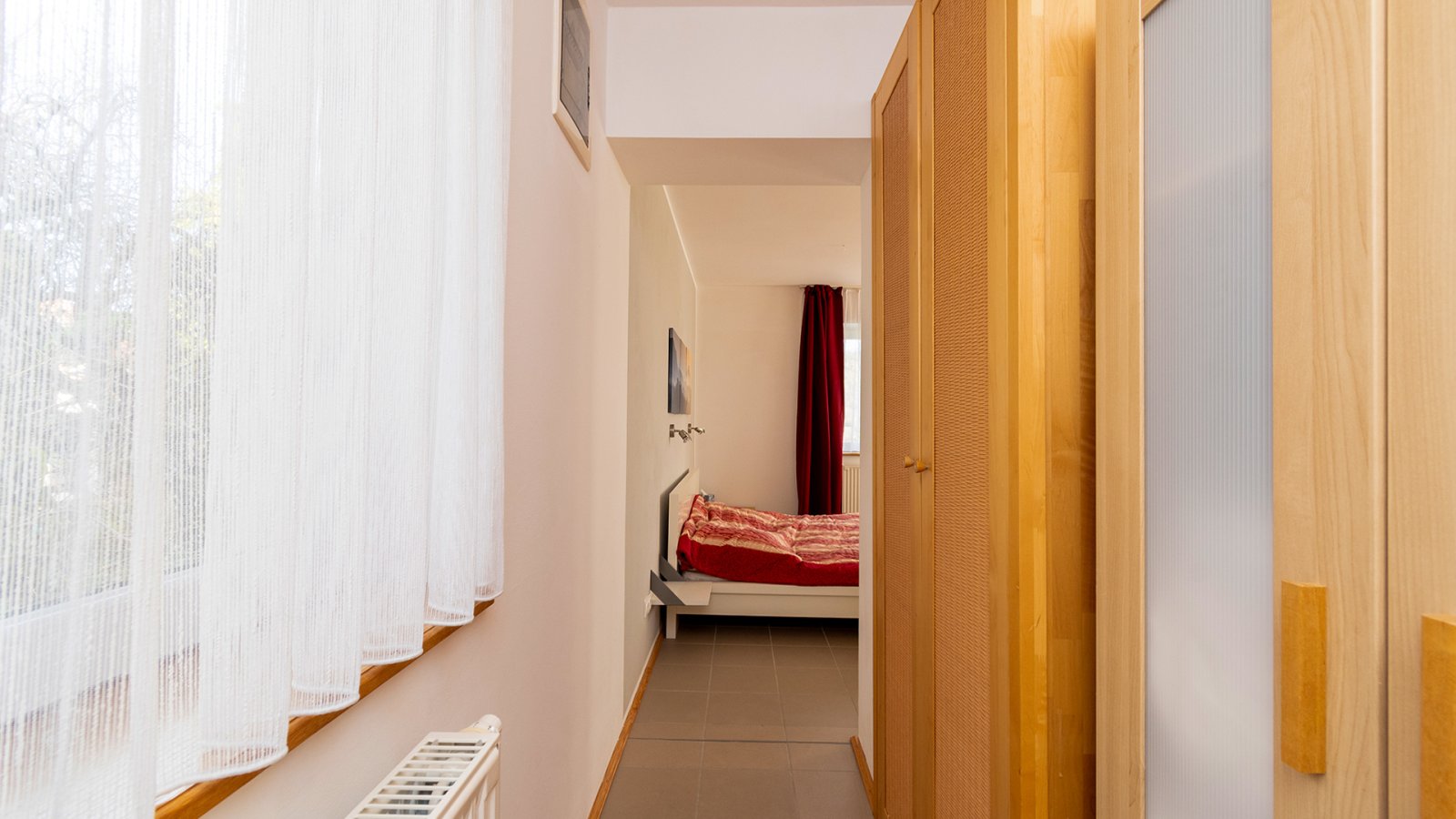 (AAA) Solides, helles Apartmenthaus in sehr guter Lage – Balatongyörök, Bild 18 von 46