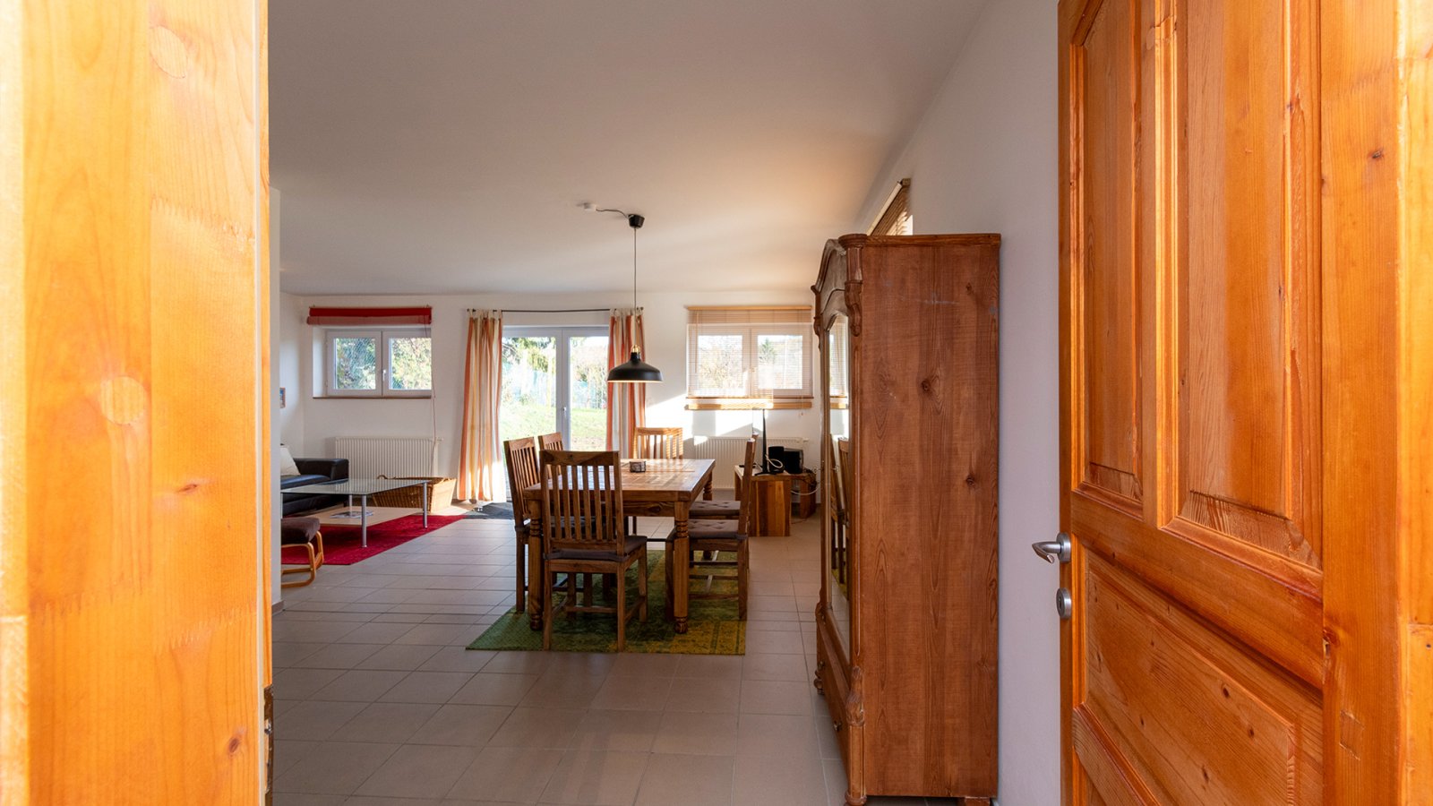(AAA) Solides, helles Apartmenthaus in sehr guter Lage – Balatongyörök, Bild 24 von 46