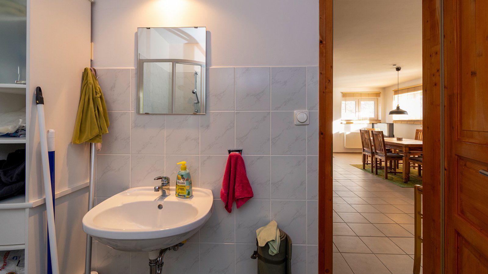 (AAA) Solides, helles Apartmenthaus in sehr guter Lage – Balatongyörök, Bild 30 von 46
