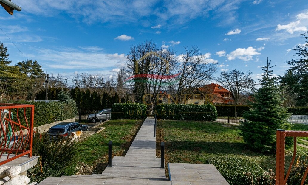 (AAA) Großes Panorama-Familienhaus in ruhiger Lage bei Héviz, Bild 8 von 47