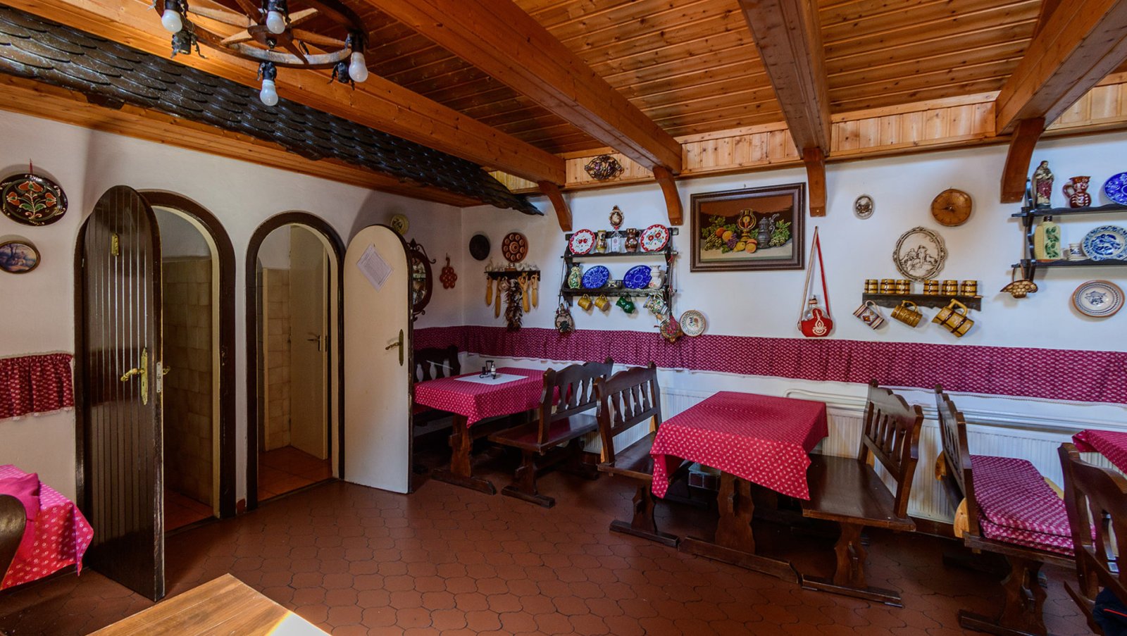 (ABA) Herberg / Restaurant met appartement van de eigenaar – Héviz, foto 4 van 41