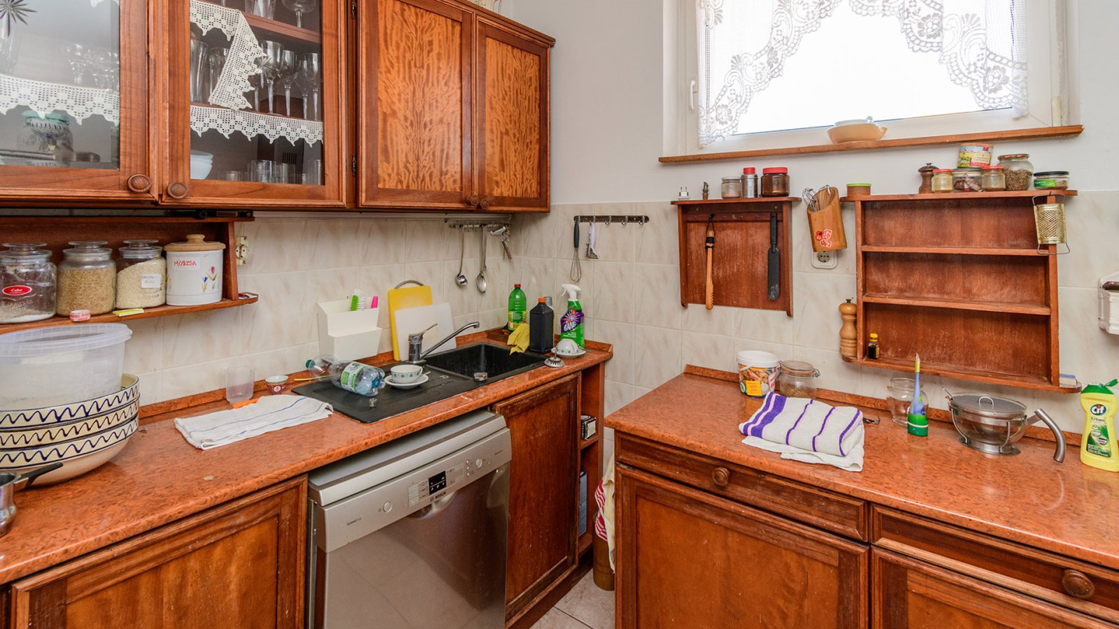 (ABA) Herberg / Restaurant met appartement van de eigenaar – Héviz, foto 30 van 41