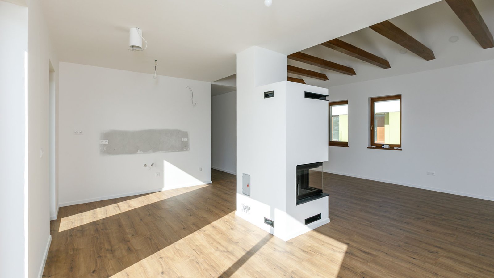 ( ) Modern családi ház a Balaton közelében – Balatongyörök, 13/28. kép