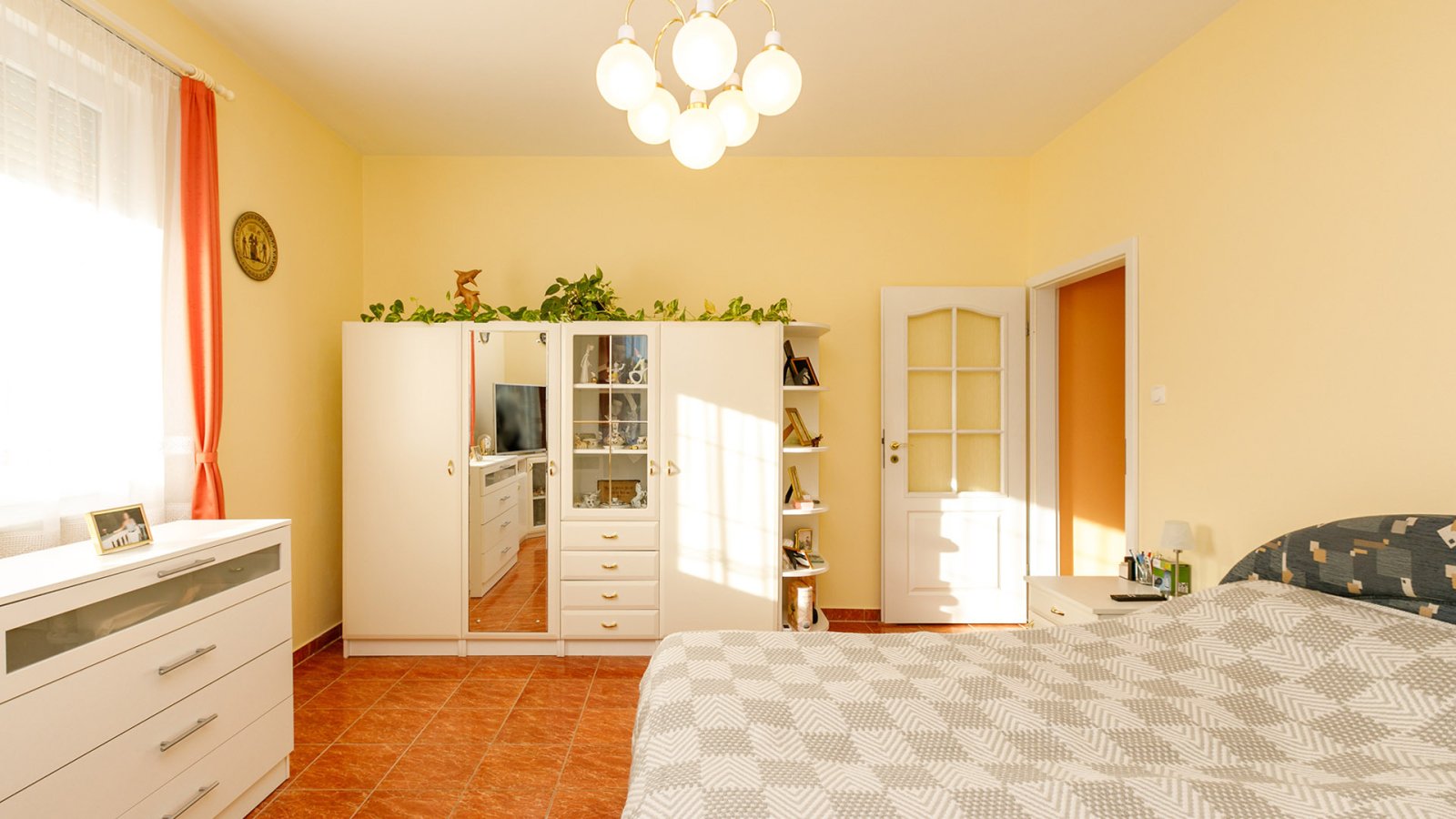 (AAA) Gyönyörű, jó állapotú bungaló panorámás kilátással – Zalakaros, 9/34. kép