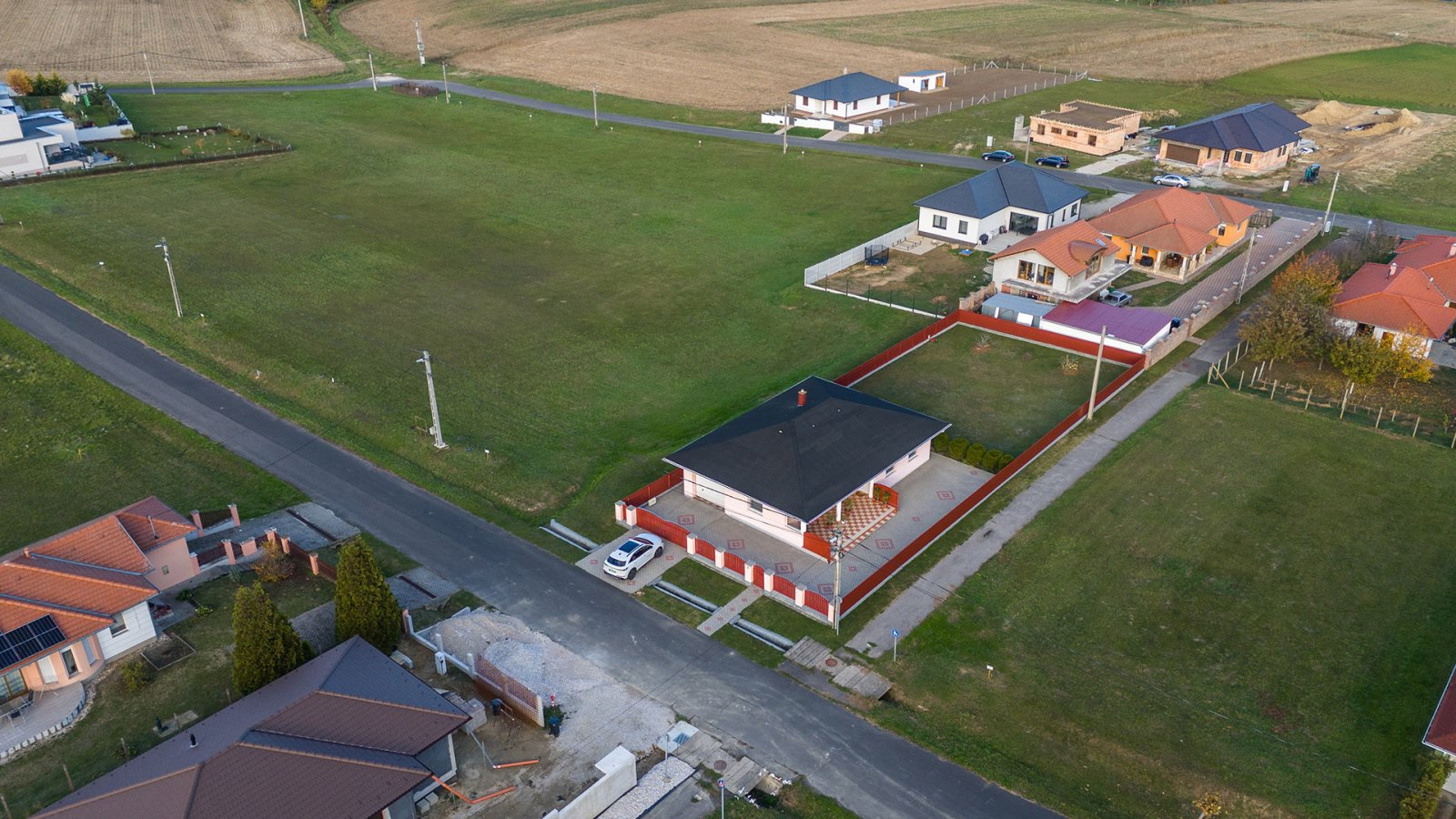(AAA) Gyönyörű, jó állapotú bungaló panorámás kilátással – Zalakaros, 30/34. kép