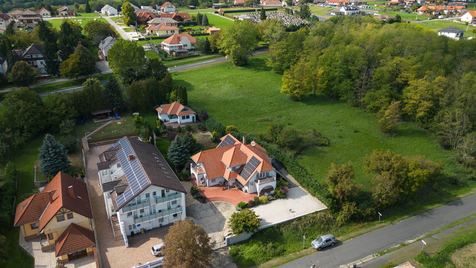 (AAA) Schönes Anwesen mit Ferienwohnungen oder Mehrgenerationenhaus – Héviz, Bild 21 von 27