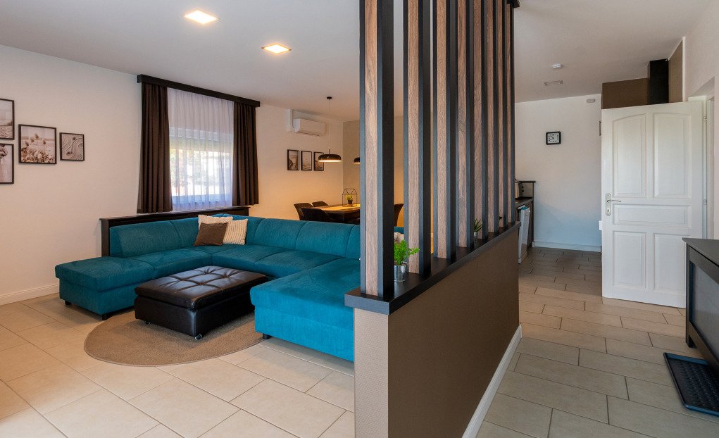 Stylish and modern family home – Gyenesdiás, photo 9 of 30