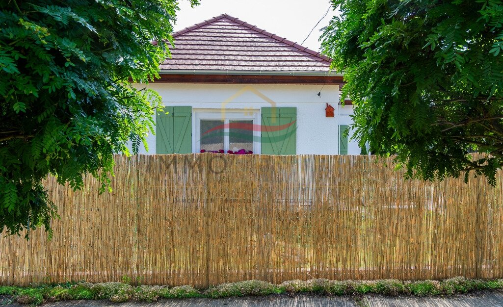 Jó műszaki állapotú, jól karbantartott családi ház, amely kényelmes otthont kínál csendes környezetben. – Kehidakustány, 1/36. kép