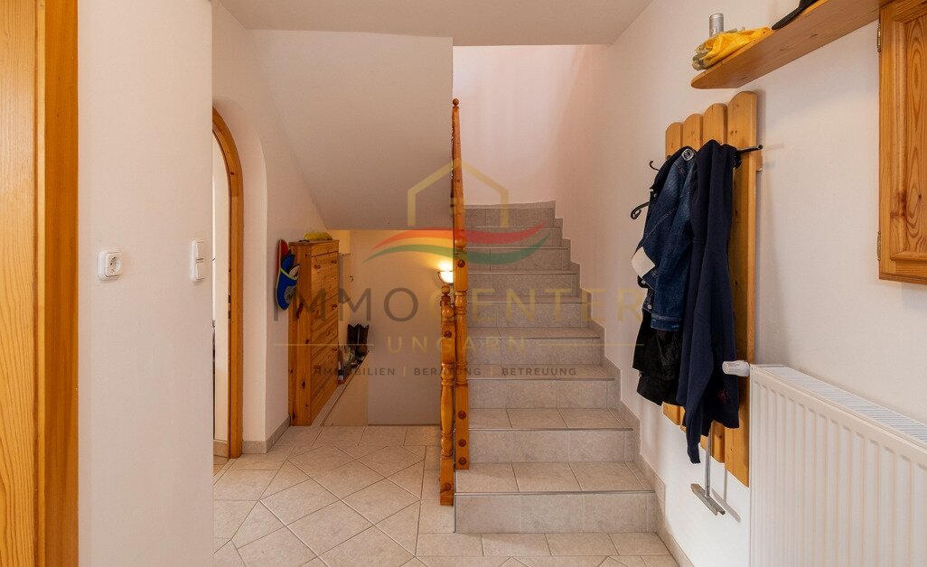 (AAA) Családi ház az északi part egyik legszebb panorámás helyén – Cserszegtomaj, 6/29. kép