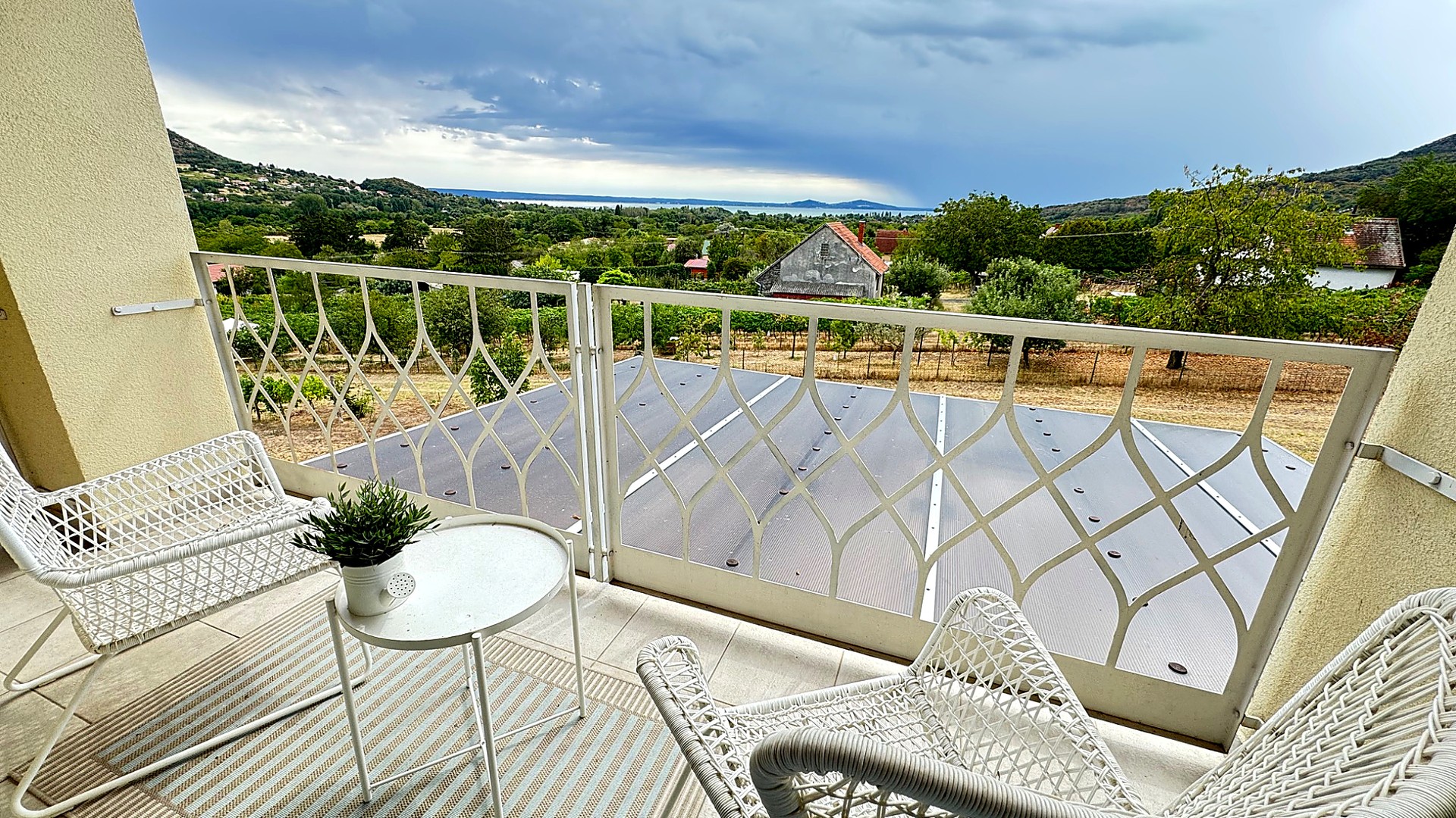 (AAA) Exklusives Anwesen in Badacsony mit unverbaubarem Balaton-Panorama – Badacsonytomaj, foto 20 van 27