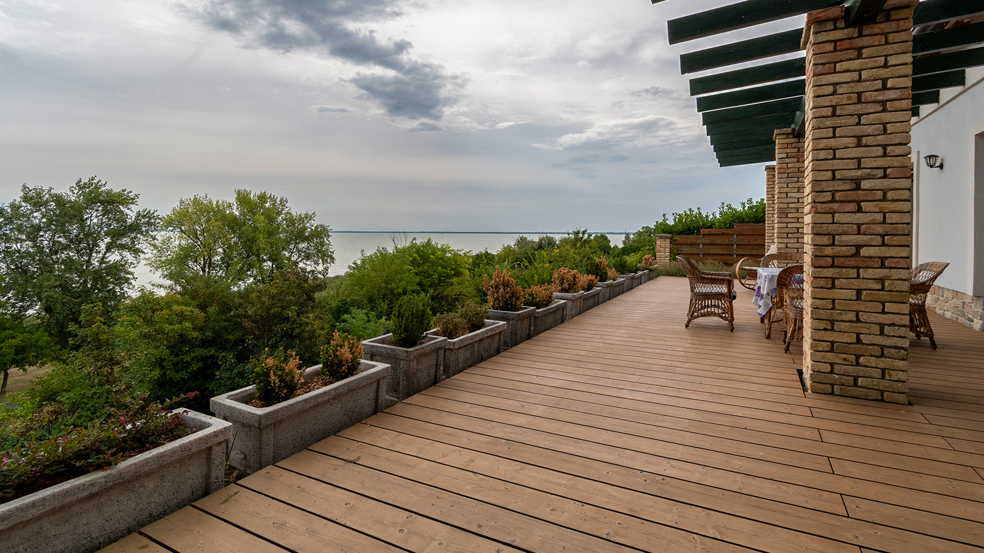 (AAA) Außergewöhnliches Balaton-Panorama – Premium-Einfamilienhaus in  – Balatongyörök
