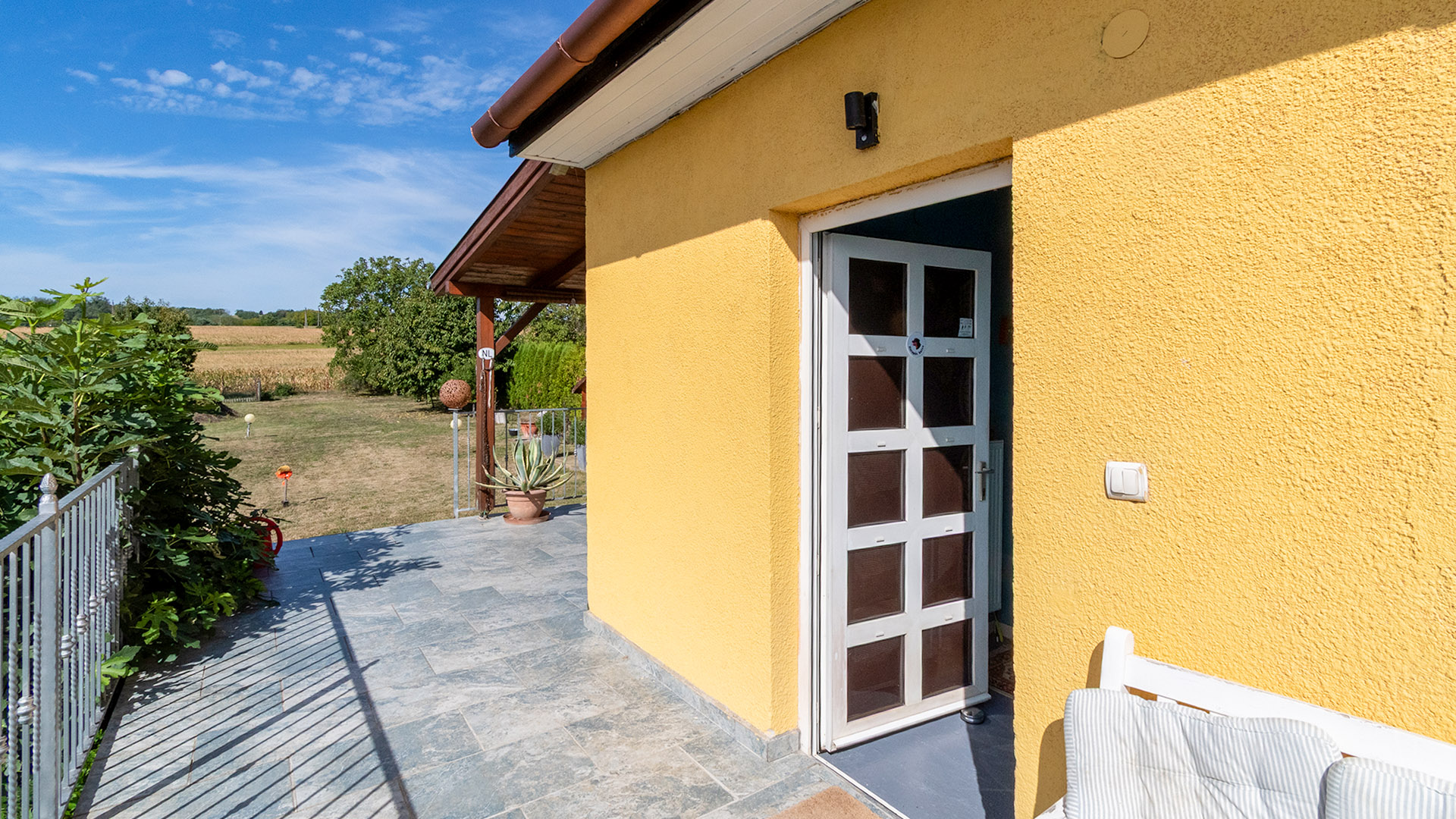 (BBA) Sofort bezugsfertiges Einfamilienhaus in Nagyrada – mit großem, gepflegtem Grundstück!, photo 9 of 40
