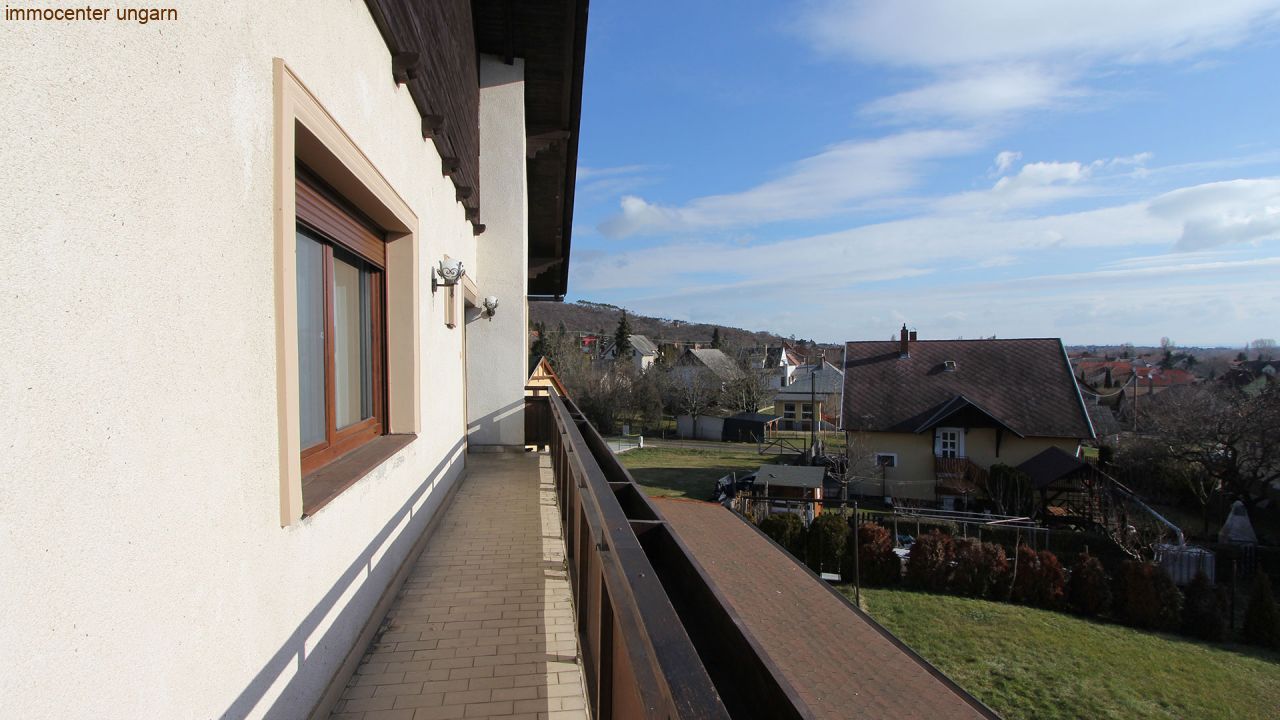 (AAA) Gepflegtes 8 Zimmer Gästehaus in Seenähe – bei Balatongyörök, Bild 16 von 27