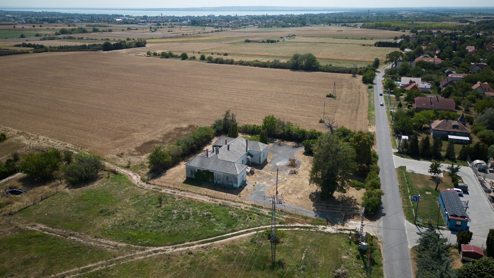 Historische villa aan de rand van het Balatonmeer wil uit zijn slaap ontwaken (ACA) – Cserszegtomaj, foto 3 van 25