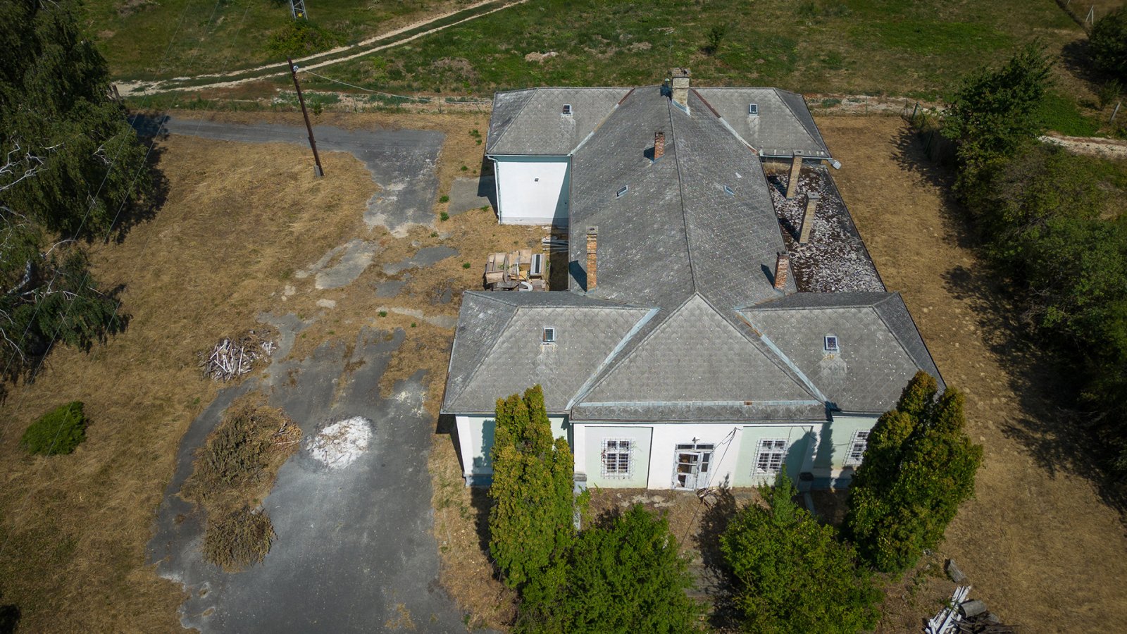 Historische villa aan de rand van het Balatonmeer wil uit zijn slaap ontwaken (ACA) – Cserszegtomaj, foto 5 van 25
