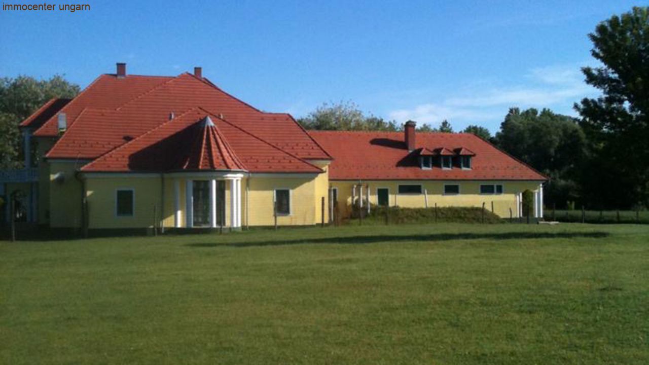 (ACA) Großzügiges und stilvolles Anwesen am Südufer des Plattensees – bei Csömend, Bild 2 von 9