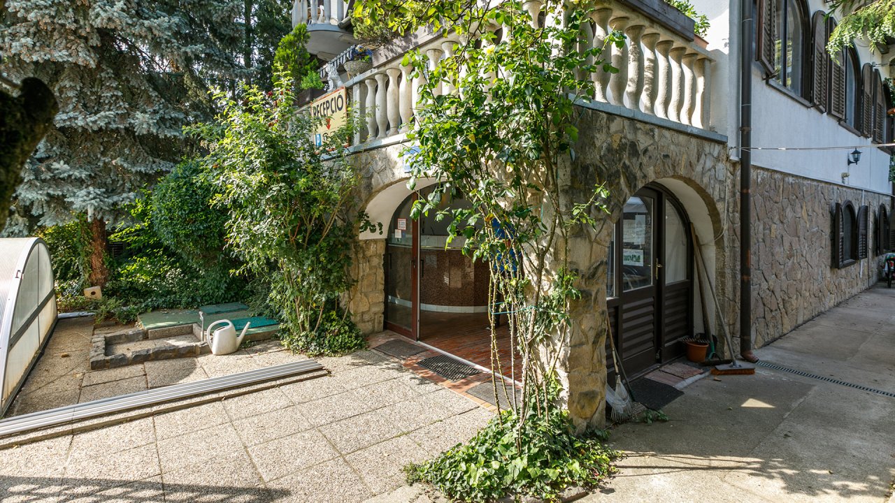 (ABAB) Hotel-Pension aan de noordoever van het Balatonmeer op een goede centrale locatie – Keszthely, foto 10 van 59