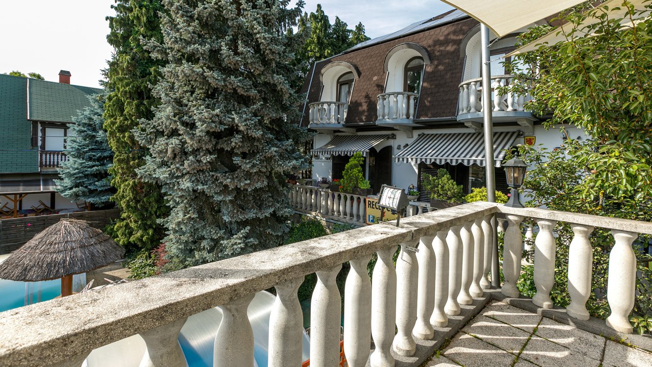 (ABAB) Hotel-Pension aan de noordoever van het Balatonmeer op een goede centrale locatie – Keszthely, foto 31 van 59