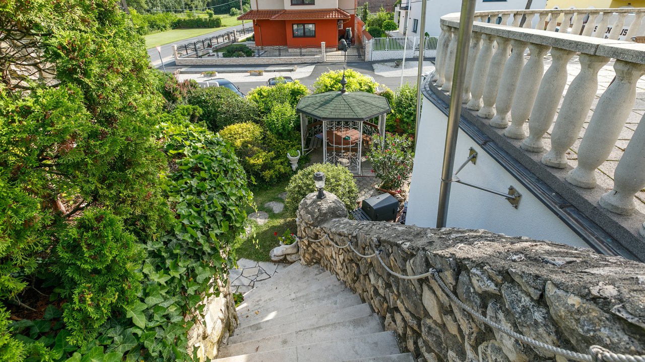 (ABAB) Hotel-Pension aan de noordoever van het Balatonmeer op een goede centrale locatie – Keszthely, foto 34 van 59