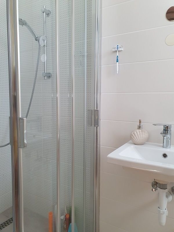 (AAAB) Nieuw gebouwde bungalow op een geweldige locatie vlakbij de Donau – Dunabogdany, foto 8 van 11